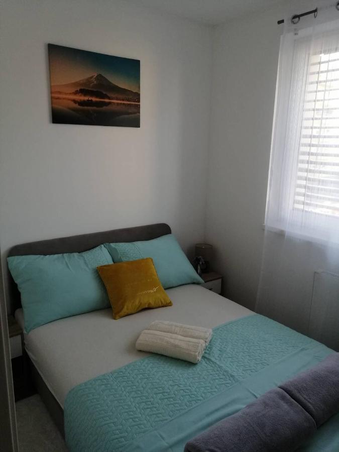 Appartement Apartman Natali*** à Varaždin Extérieur photo